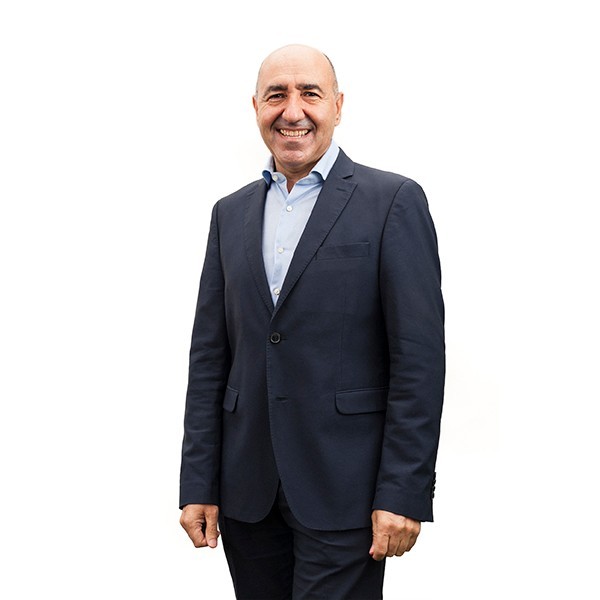 Carlos Fern  ndez