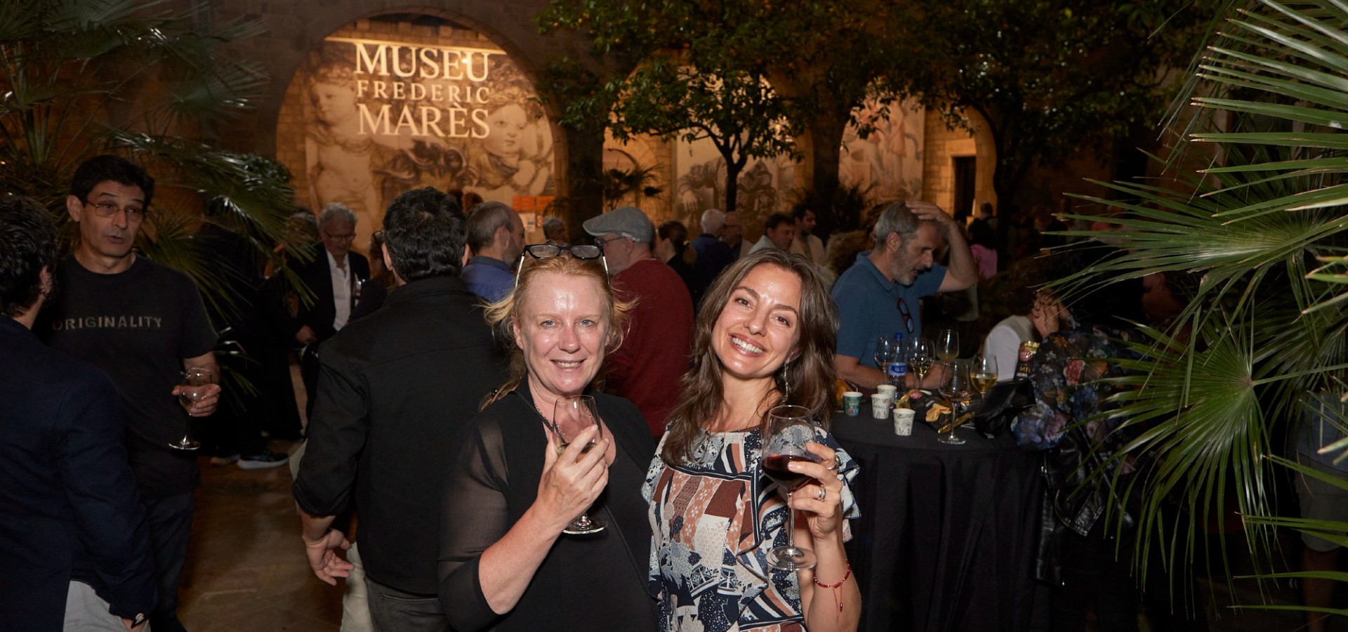 brindis y patrocinadores
