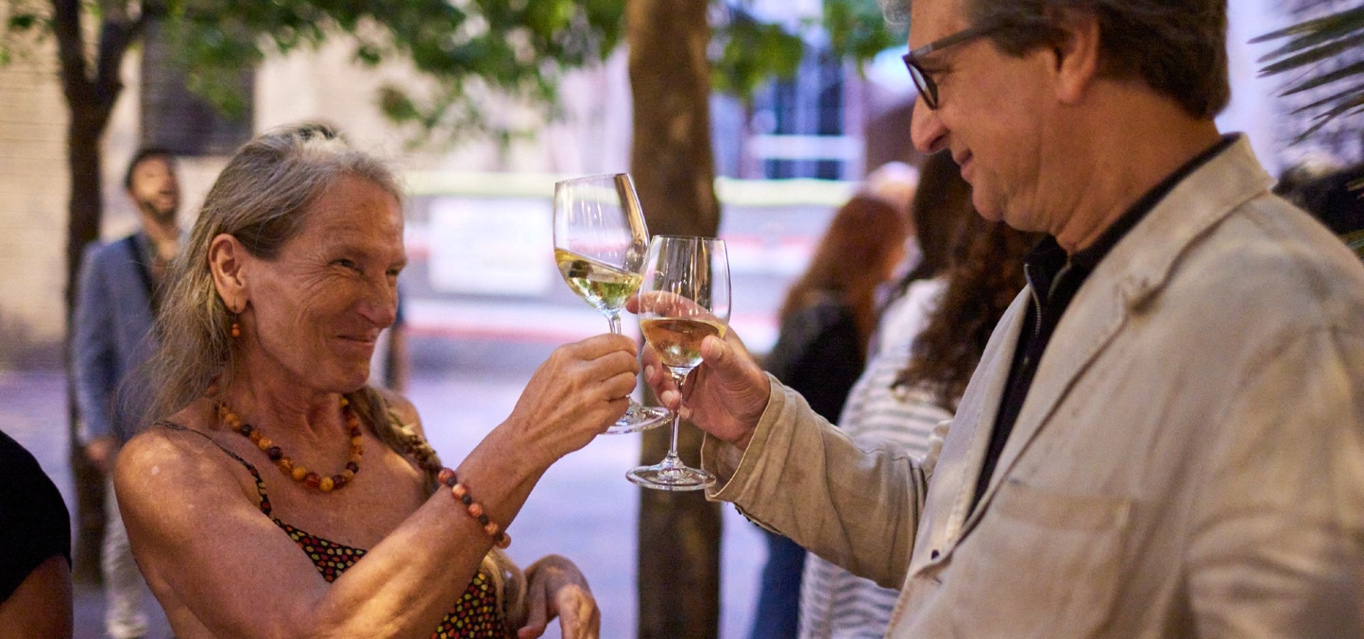 brindis y patrocinadores