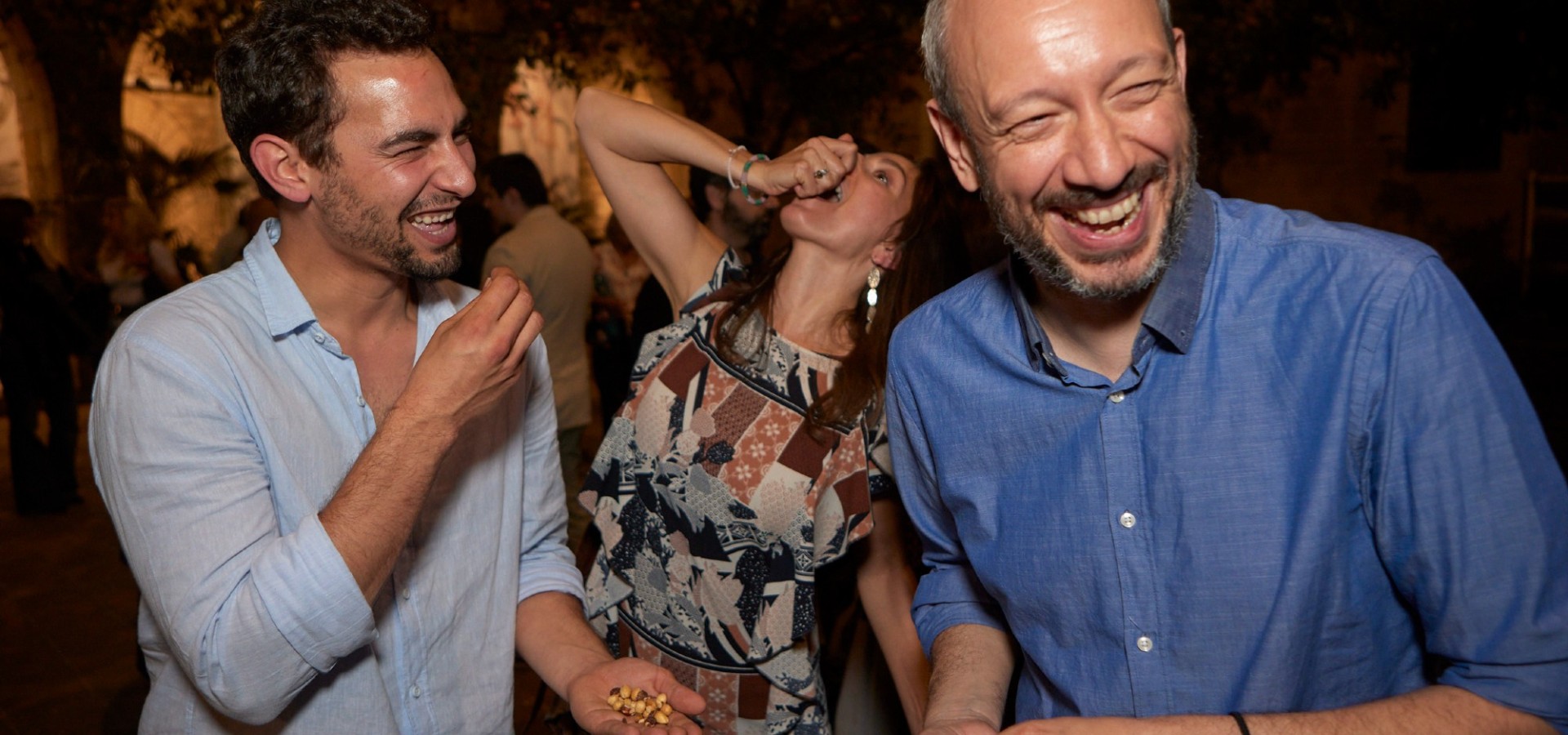 brindis y patrocinadores